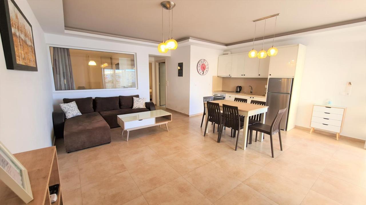 Bella Mare Luxury Apartments 卡拉马基 外观 照片
