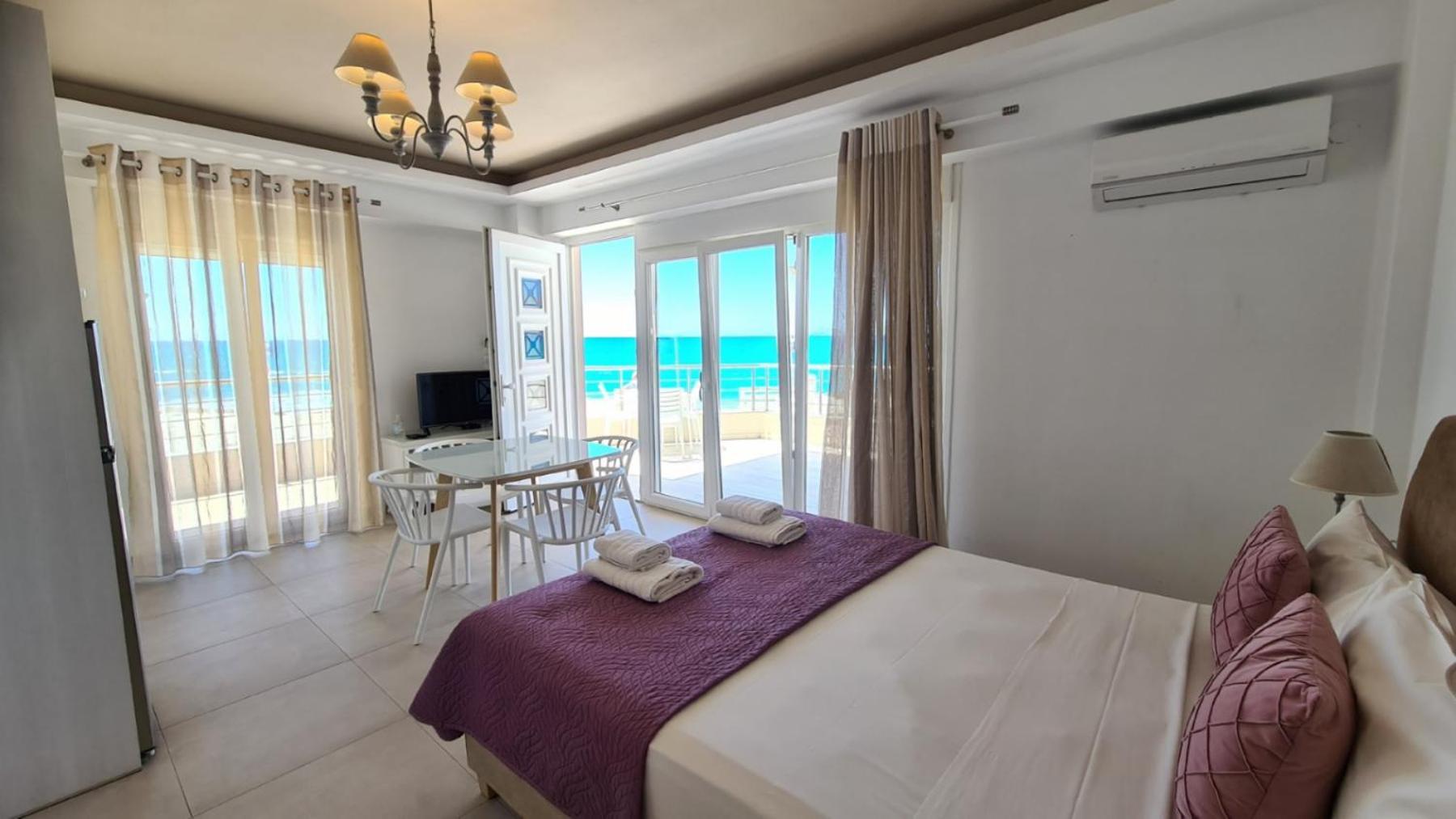Bella Mare Luxury Apartments 卡拉马基 外观 照片
